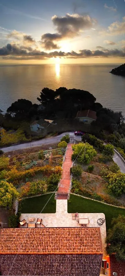 La Casa Di Ninetta Villa Rio Marina Holiday home